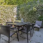 公寓 Il Giardino Di Alice 瓦伦纳