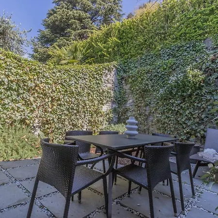 Il Giardino Di Alice Apartment *
